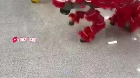 Traditional vs Futuristic: The Battle of the Lion Dance at Chinese New Year!