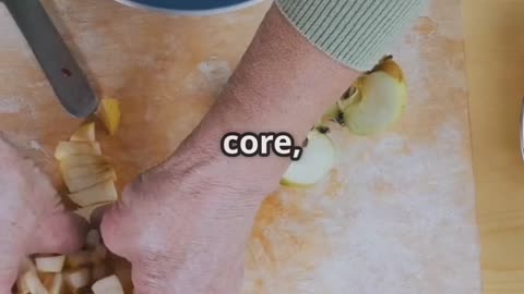 Why Everyone Loves This Freezer-Friendly Apple Crumble