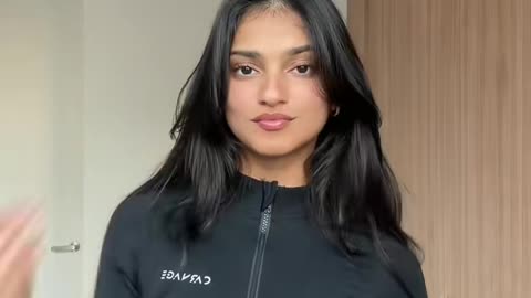 🔥✨ Sri Lankan hot girl vibe you can’t miss! 💃💖