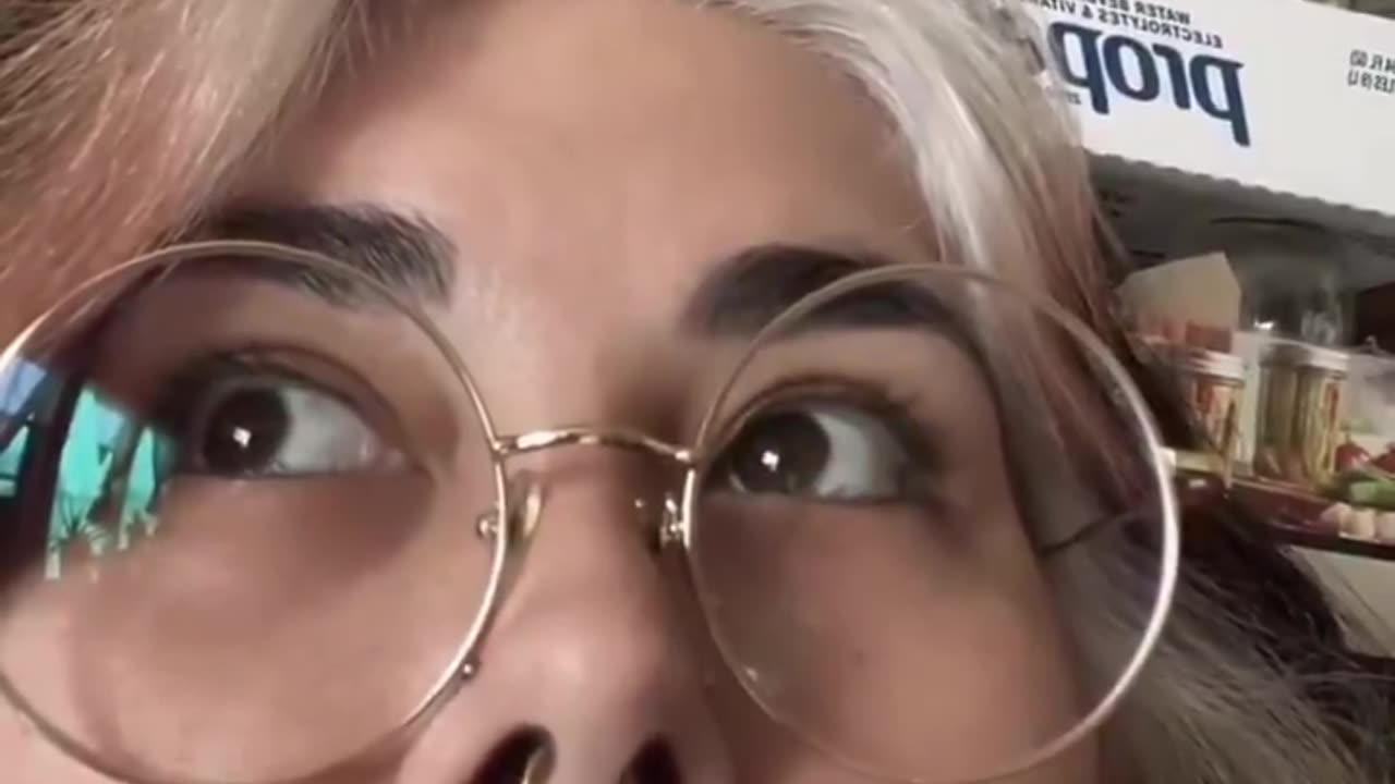 Delusional woman