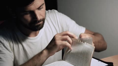 Mendengarkan Tuhan = Diangkat di Atas Segala Bangsa! 🚀