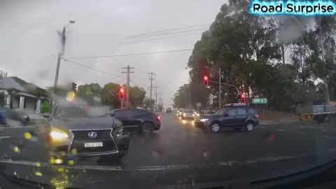 Dashcam / There Are So Many Idiots On The Road