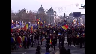 Unbelievable scenes - Romania Over 100,000 Patriots march after EU cancel Election result