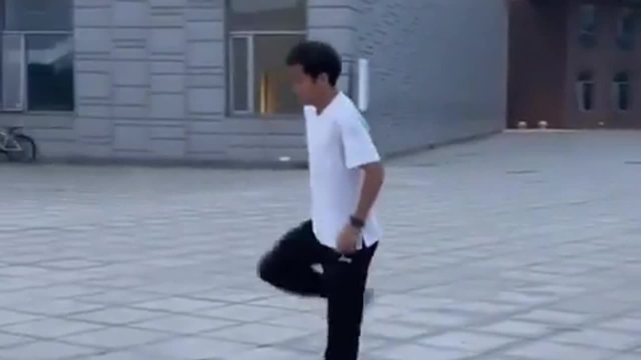 🤯🎮 The Mind-Bending Skill That Defies Gravity! | FeedMyCuriosity