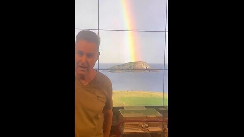 Uri Geller: 'President Trump, I can solve the problem w/ Greenland. Adopt my Scottish Lamb Island as your 51st state and use it as a military base!'