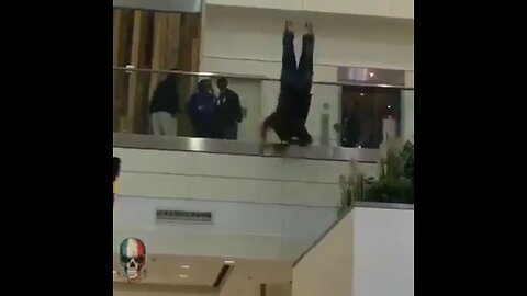 Drunk man jumps off balcony to his death at airport