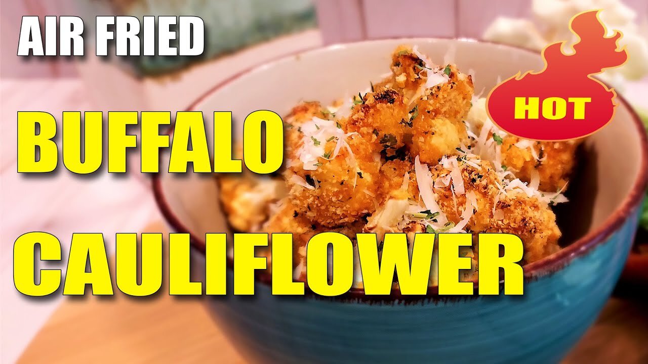 Air fryer cauliflower wings are crispy, delicious, and healthy! #airfryerrecipes #cauliflowerwings