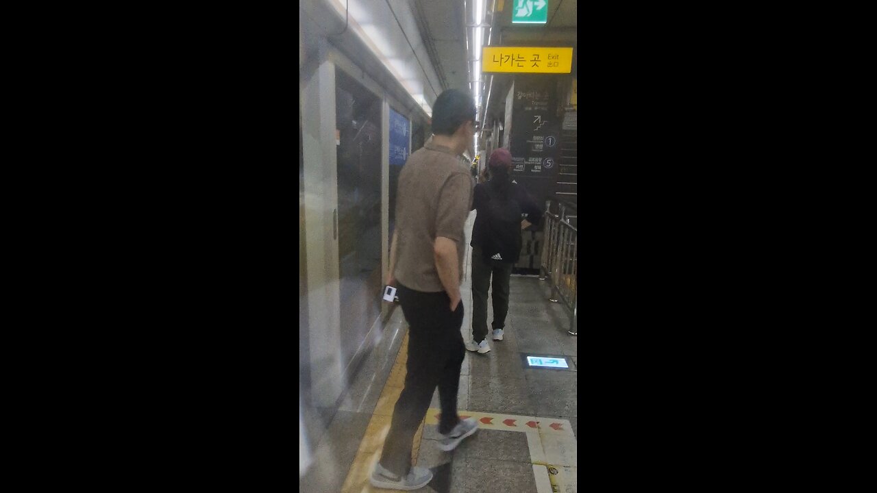 중국 조선족이 나 폭행함2025/09/27 종로3가역