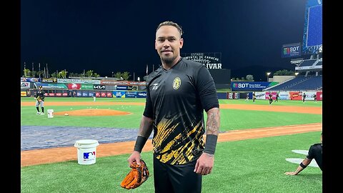 Orlando Arcia muestra su calidad defensiva con Leones