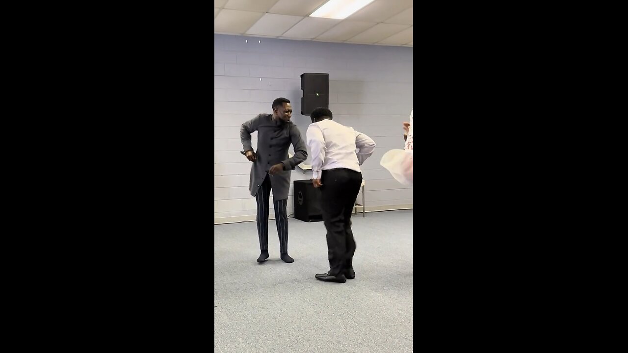 Never be defeated 🕺🏾🕺🏾 #praisebreak