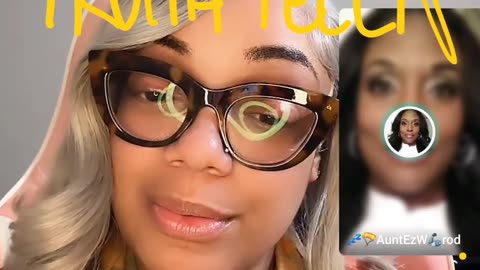 MRS. DIVERSE LIVE GETS DEEP WITH LADYBEE & SUPPORTER, MRS. DIVERSE TO FATTEN HER KITTY