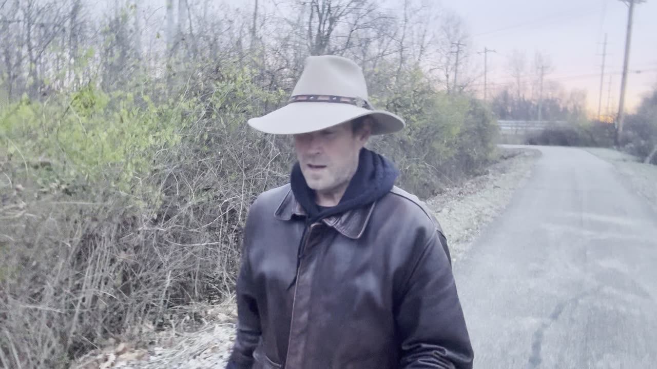 Early Polling for the Lockdown Lady