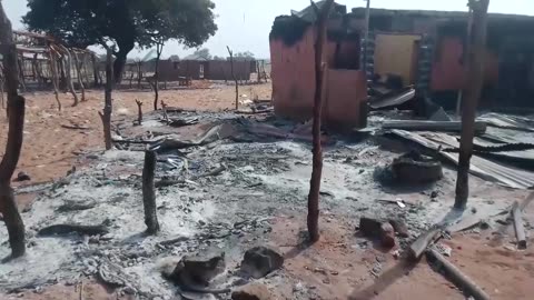 At least 30 killed in Nigeria market attack, police say