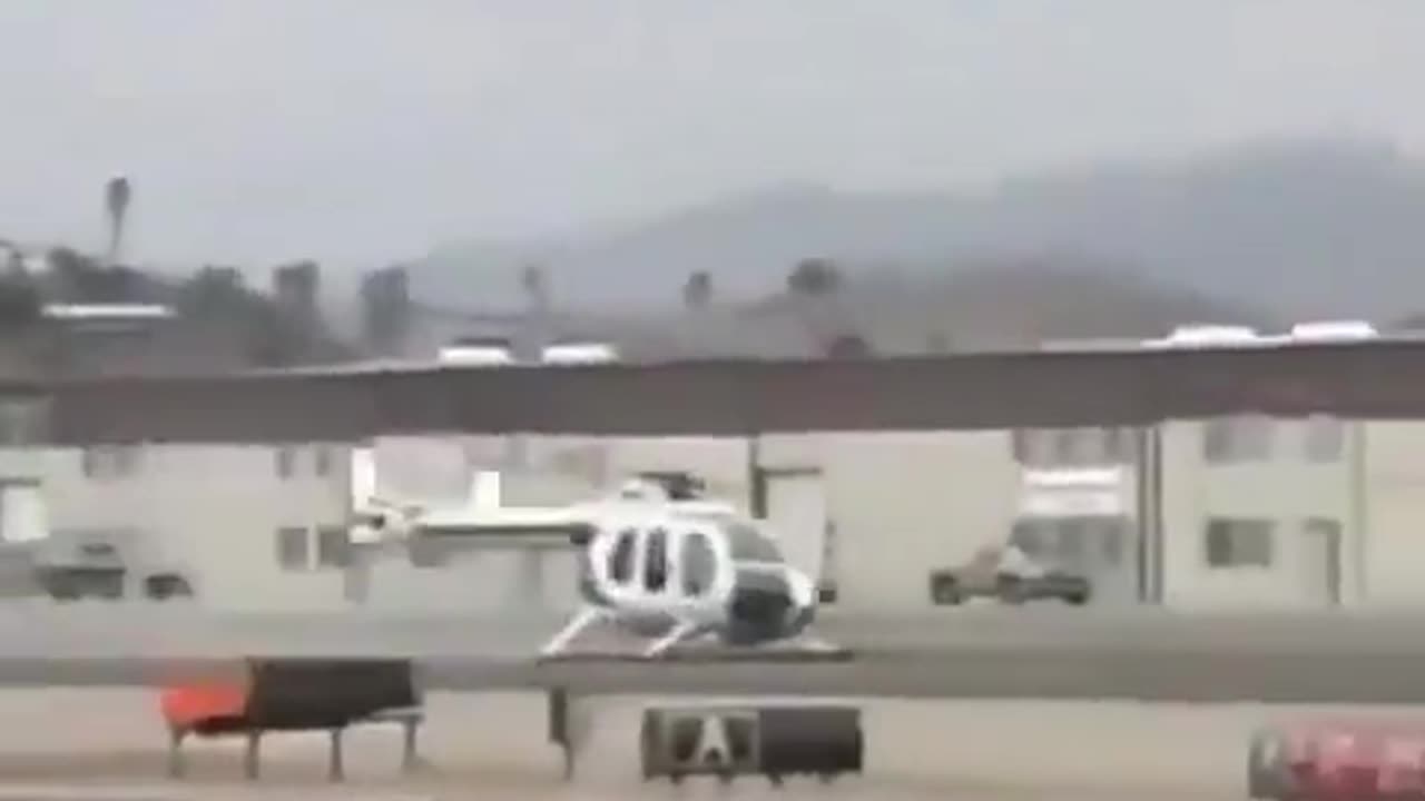 Pilot Manages to stop its Helicopter from Crashing .