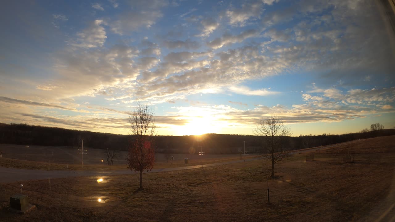 Sun ☀ Rise 1 16 26 29f/-2c