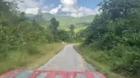 🎥🚶‍♂️ Myanmar War | Junta Combat Reporter Khaing Zaw Tracks Troops to Mogok | RCF