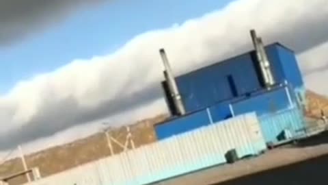 Chemtrail-Wolkenimpfung in perfekter Form.