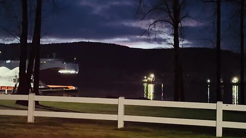 SIEM ship car transport floating down Columbia river