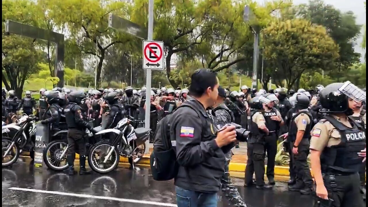 El presidente de Ecuador ordena blindar Quito ante amenaza de la CONAIE