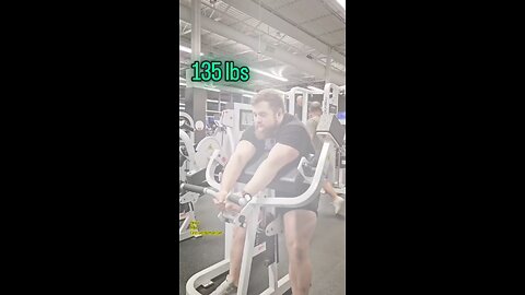 135lbs Preacher Curls (Heavy) | #fitness #biceps #shorts 💪