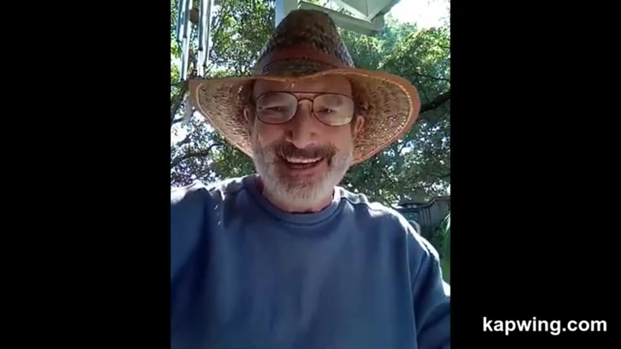 A Course in Miracles Profound One-Liners: Explaining Projection and Reflection.