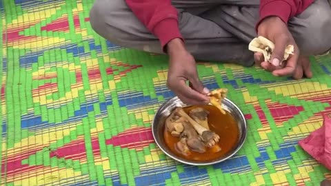 Goat Leg Soup - Village Healthy Soup Recipe - Bakre Ke Paye - Mutton Paya - Village Food Secrets