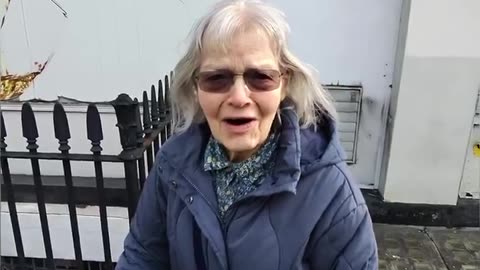 Awwww... So wholesome . .