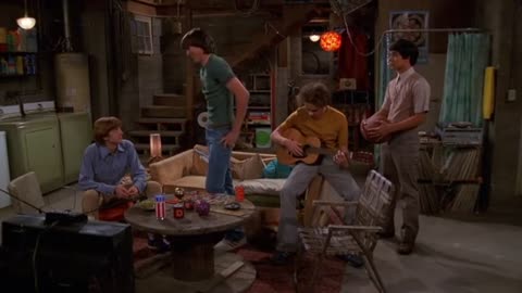 1X2 part 1 _Eric's birthday_ That 70S Show Funny Scenes HD