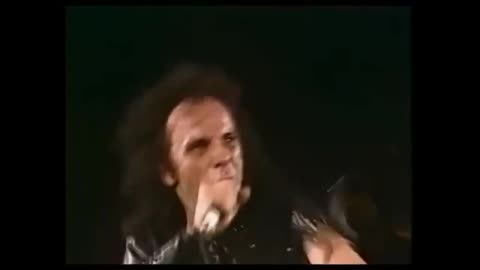 DIO,LIVE '85 - Vivian Campbell on guitar
