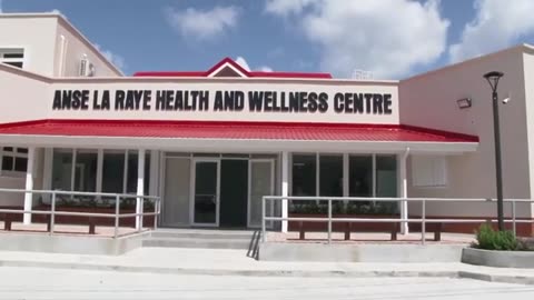 Minister visits Anse La Raye Wellness Centre