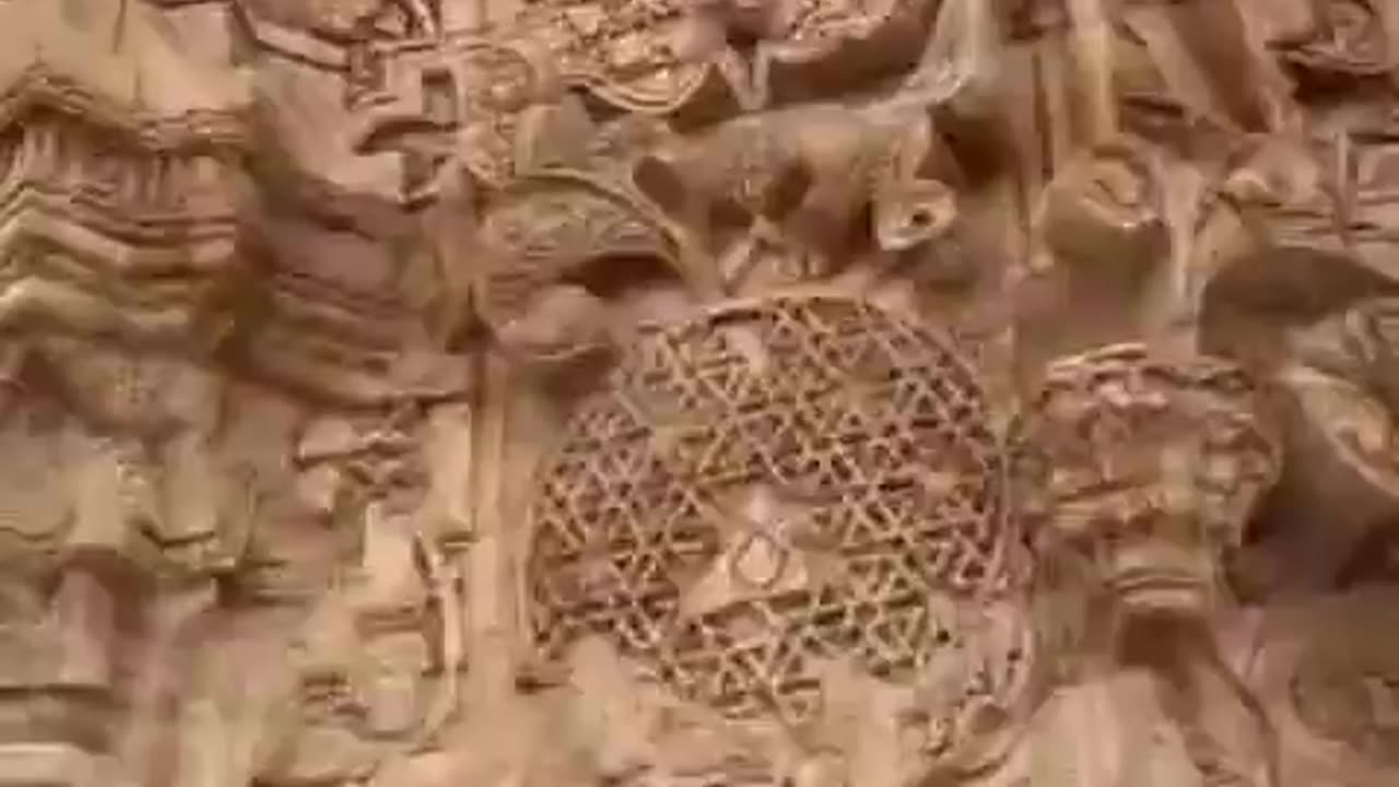 THESE COMPLEX AND DETAILED CARVINGS ARE IMPOSSIBLE WITHOUT ADVANCED TECHNOLOGY
