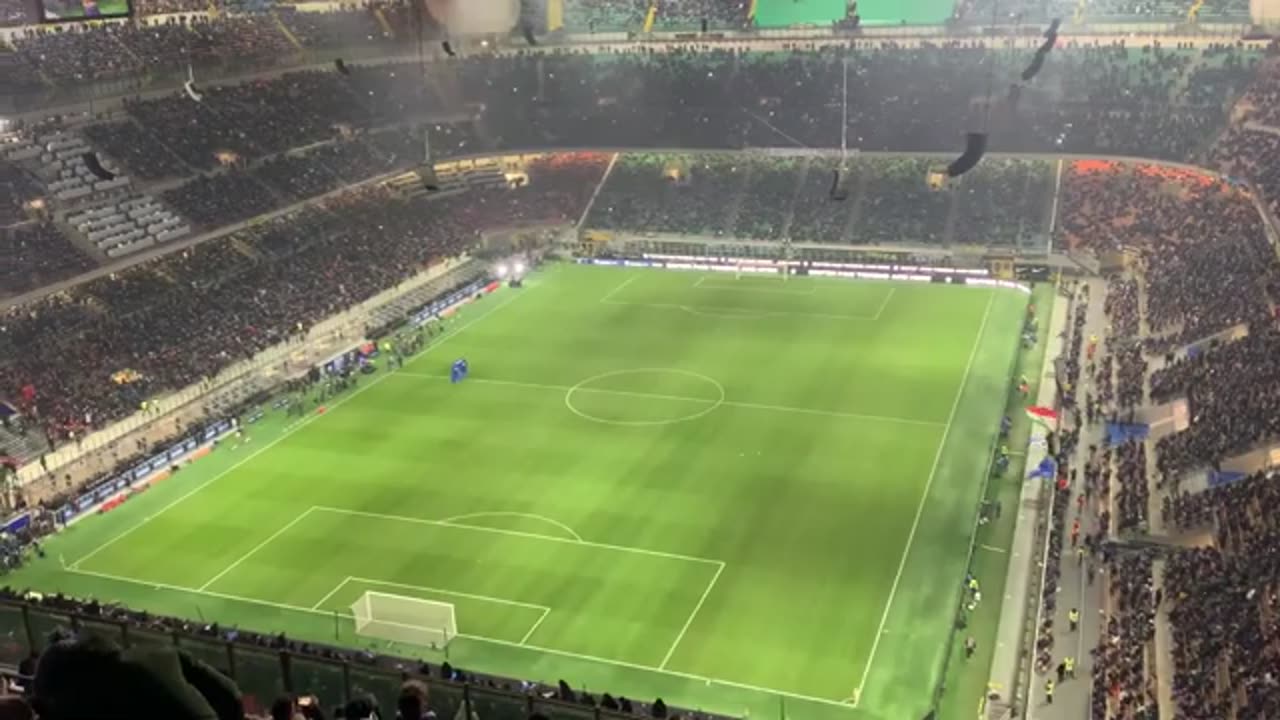 Inter vs AC Milan amazing atmosphere