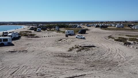El Comitan: wind surfing and Escapar