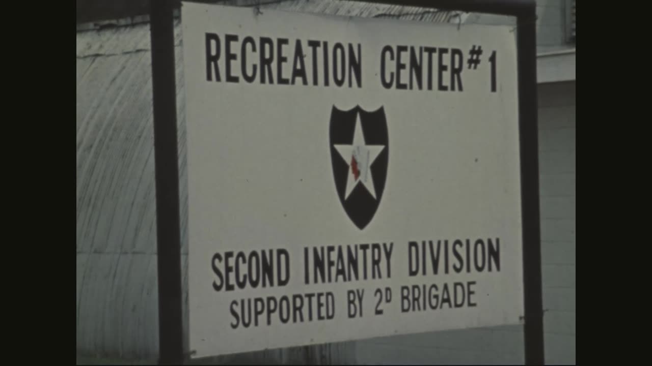 OFF DUTY RECREATION... - OFF DUTY RECREATION RECREATION CENTER #1,(10 KMS SOUTH OF DM - 111-lc-55899