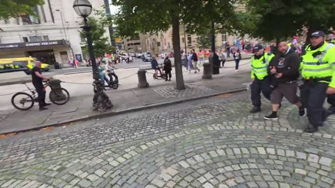 Liverpool UKIP: Deep LeftoCommie Rage at English People, Many Arrests, Much Handcuff