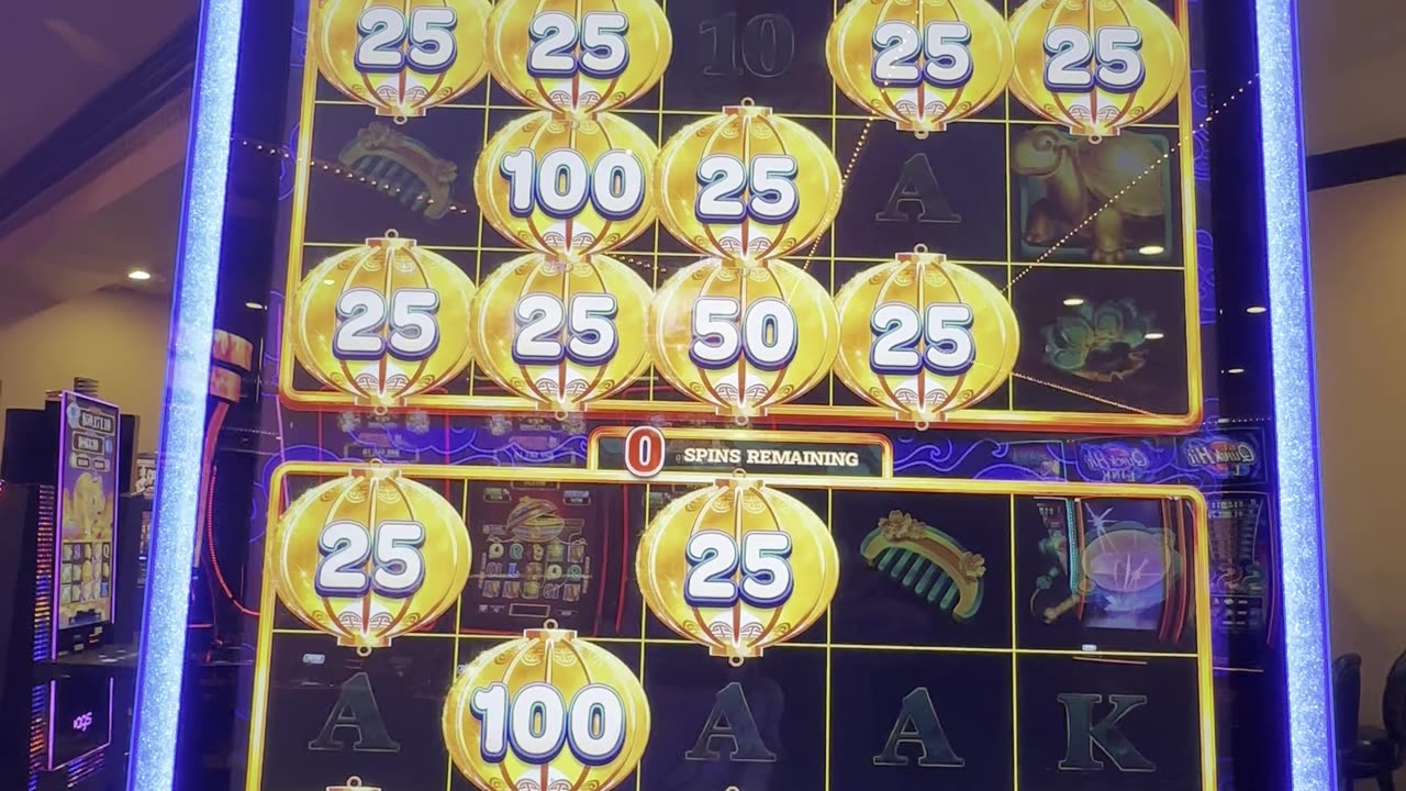 Dual Reels bonus on #LanternLink 🎉🎰✨