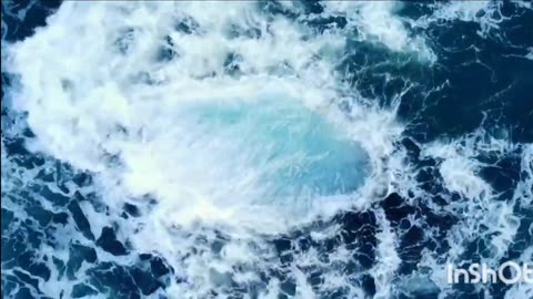 Antarctica review land of ice