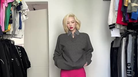 Floating Crimson Pantyhose Fiery Ramp Walk | Daily Beauty EP 924