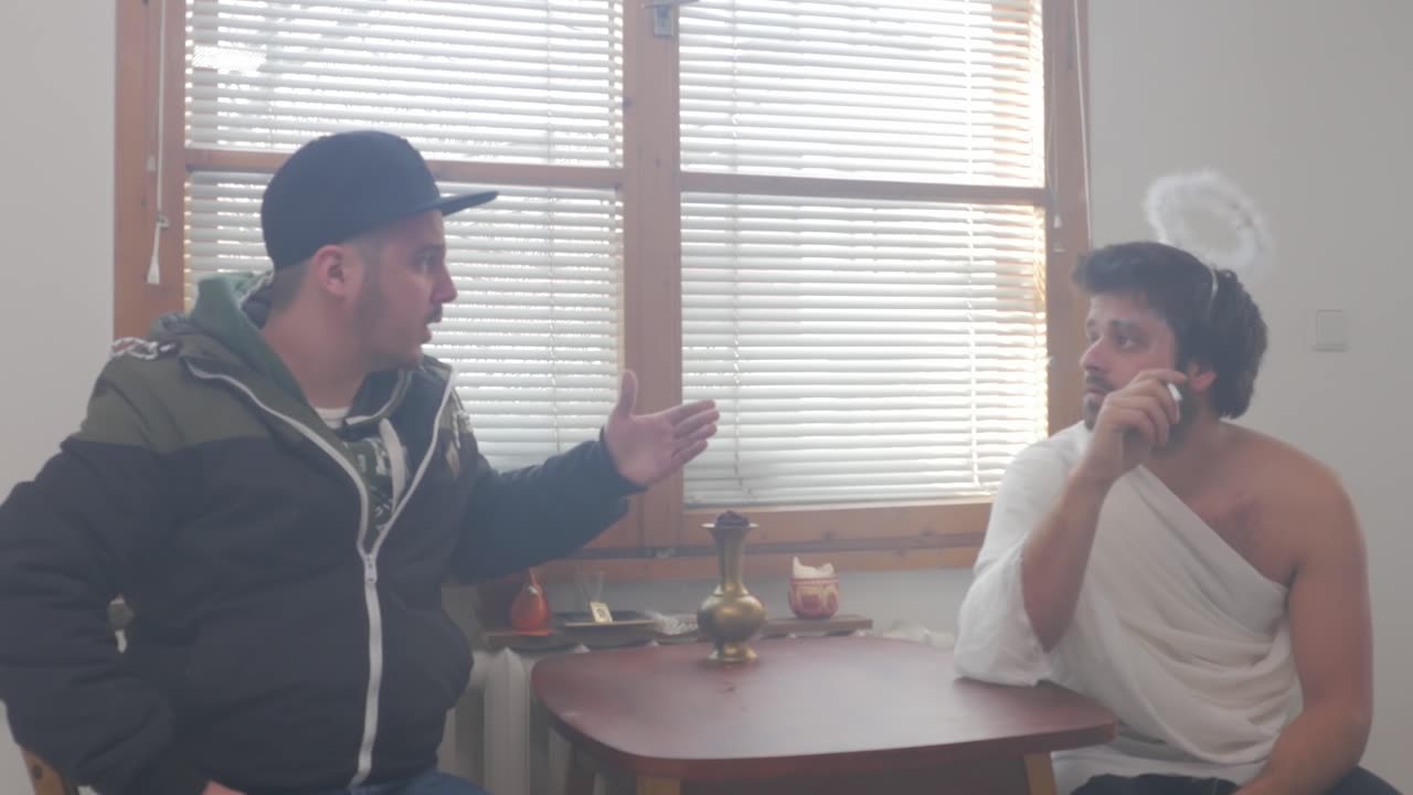 Писна ми от вас! Осмърдяхте ми живота с ГАДНИЯ си ФАС!