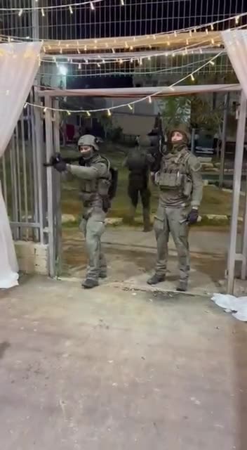 Le famiglie palestinesi non riescono nemmeno a sfuggire alla ....