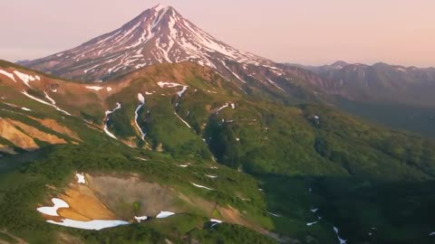 Kamchatka 4K - Scenic Relaxation Film With Calming Music