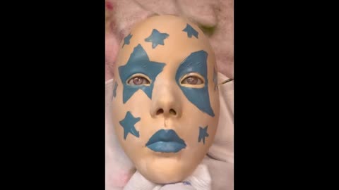 Blue star and half moon look (silent video)