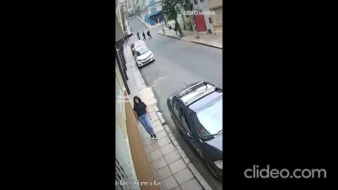 Tragédia onibus escolar descontrolado