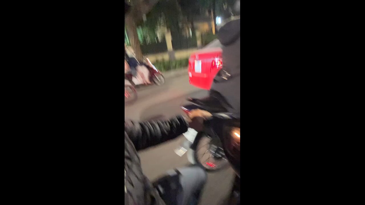 Raw Hide Motorscooter Taxi Ride !