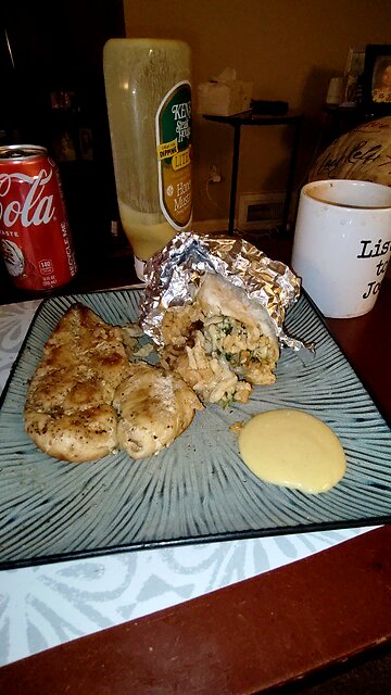 Eating Tyson Boneless Skinless Chicken Breasts, Dbn, MI, 12/31/25