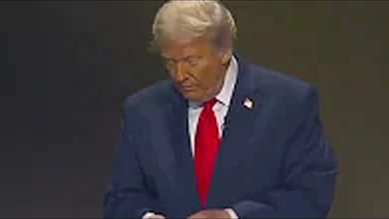 OMG: Trump engages in INSANE humiliation ritual | Another Day