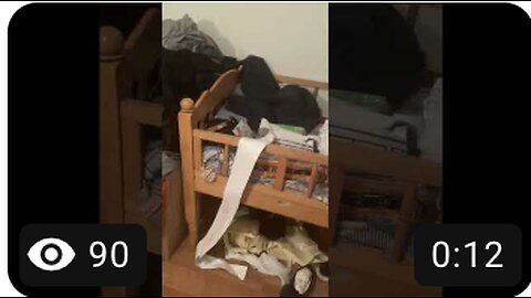 This is How To A Rubber Band Shot Gun With One Paper Bullet On A Glass Roll Of Empty Tape Rolls