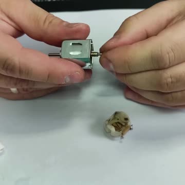 Fix a Stuck DC Motor in Seconds! 🔧💥 Quick Repair Guide #Shorts