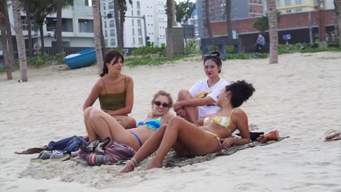 🔥 Walking Around a Vietnam Beach – Stunning Asian Girls & Tropical Vibes! 🌴🏖️ #4