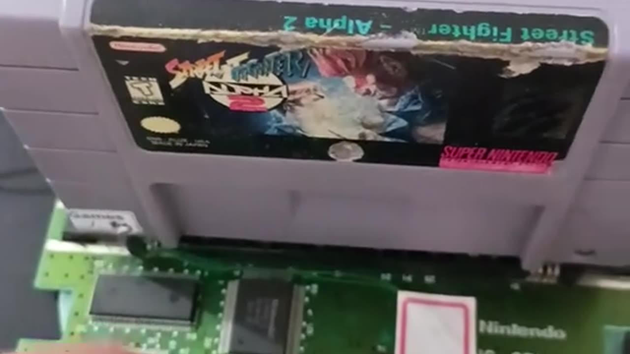 Super Nintendo unlocked in Brazil runs several games